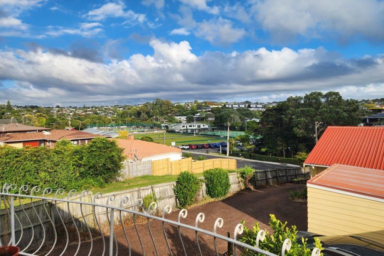 Photo of property in 1/8 Ramsgate Terrace, Mairangi Bay, Auckland, 0630