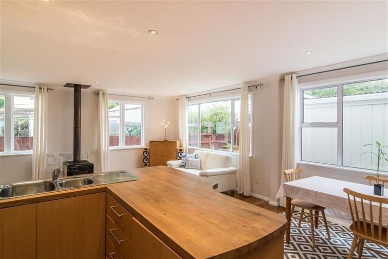 Photo of property in 68 Broderick Road, Johnsonville, Wellington, 6037