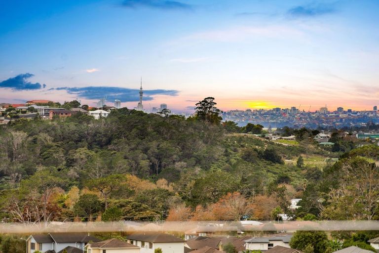 Photo of property in 28 Kate Duncan Drive, Swanson, Auckland, 0614