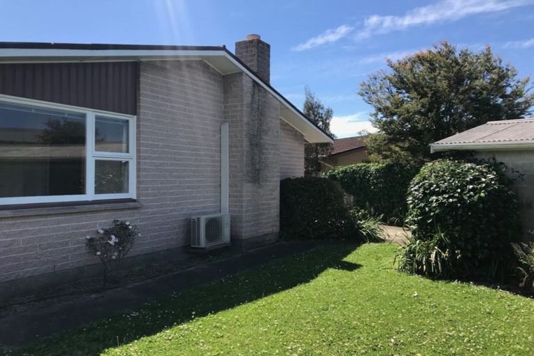 Photo of property in 2/24 Hartford Street, Burnside, Christchurch, 8053