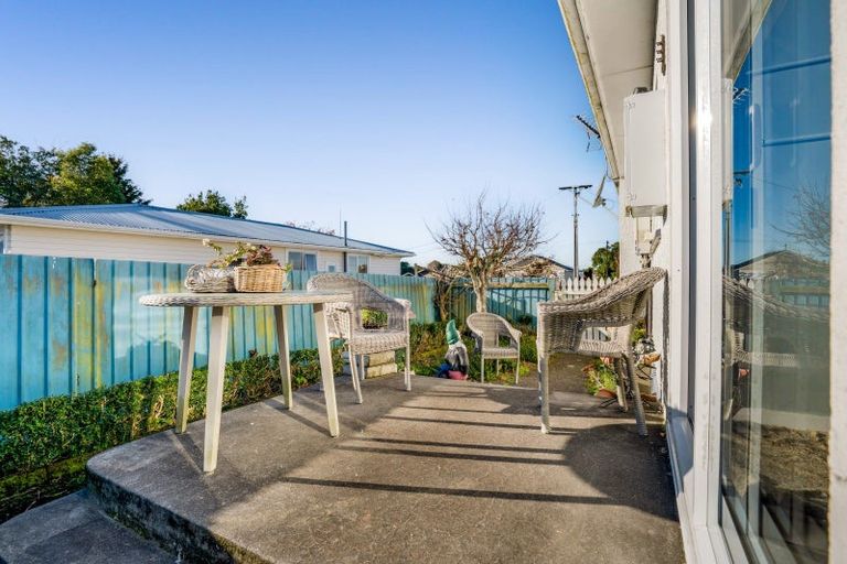 Photo of property in 11 Miranda Street, Stratford, 4332