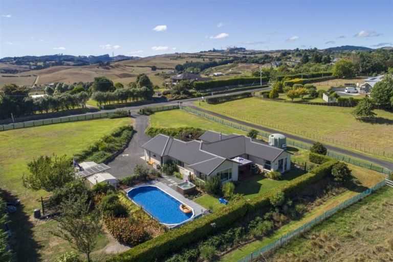 Photo of property in 392 Upper Ohauiti Road, Ohauiti, Tauranga, 3173