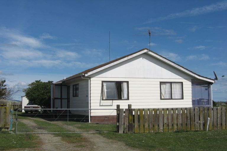 Photo of property in 41 Tokomaru Road, Tokomaru, Palmerston North, 4474