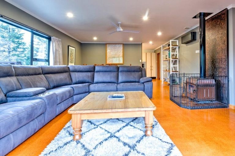 Photo of property in 97 Chalet Crescent, Hanmer Springs, 7334