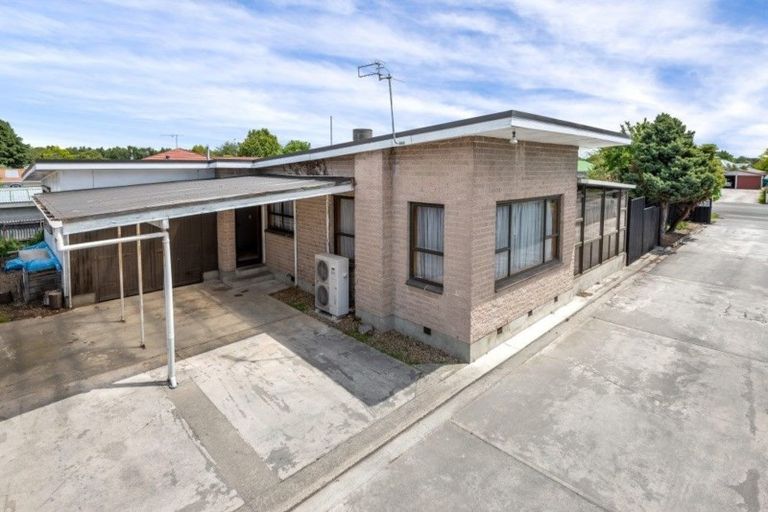 Photo of property in 8a Akaroa Street, Kaiapoi, 7630