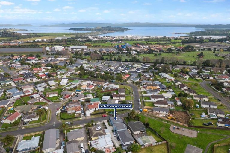 Photo of property in 52a Convair Crescent, Mangere, Auckland, 2022