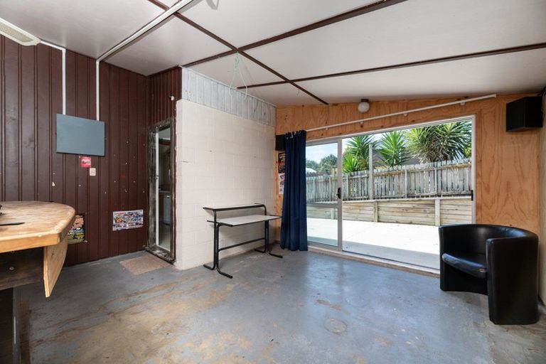 Photo of property in 220 Welcome Bay Road, Welcome Bay, Tauranga, 3112