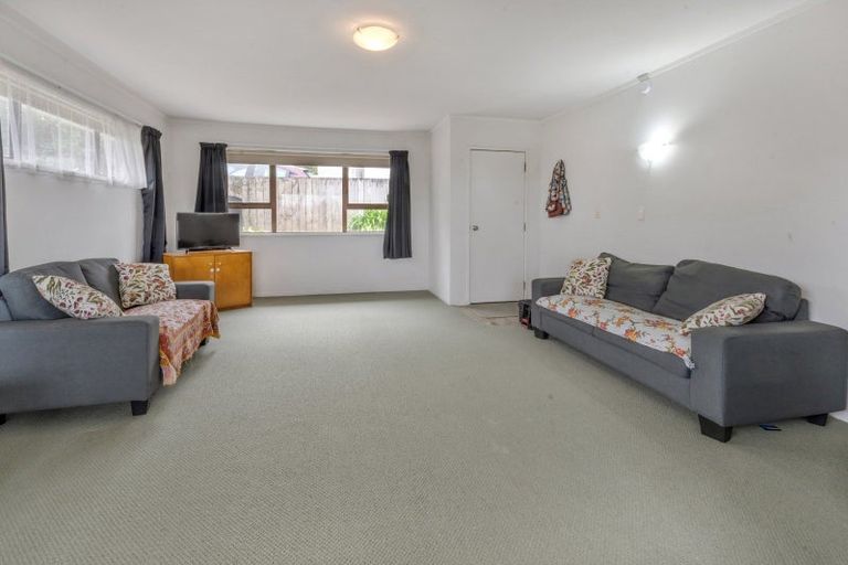 Photo of property in 1/24 Waterloo Street, Howick, Auckland, 2014