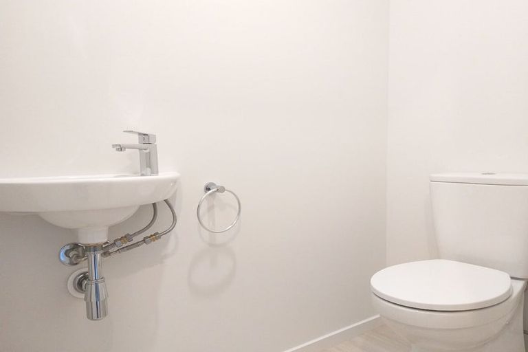 Photo of property in 4 Verlamio Lane, Edgeware, Christchurch, 8013