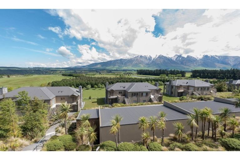 Photo of property in 623 Coleridge Road, Windwhistle, Hororata, 7572