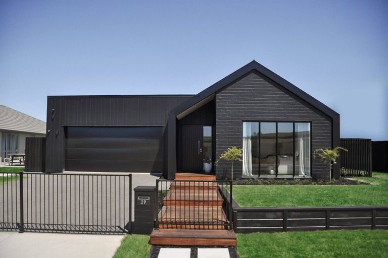 Photo of property in 48 Jane Maree Road, Kumeu, 0810