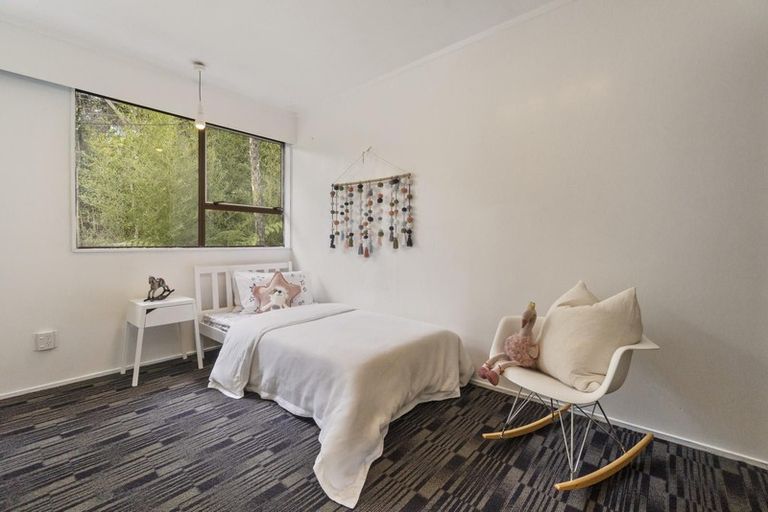 Photo of property in 195 Atkinson Road, Titirangi, Auckland, 0604