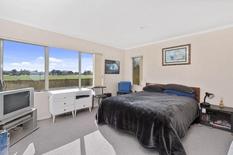 Photo of property in 8 Beachlands Place, Papamoa Beach, Papamoa, 3118