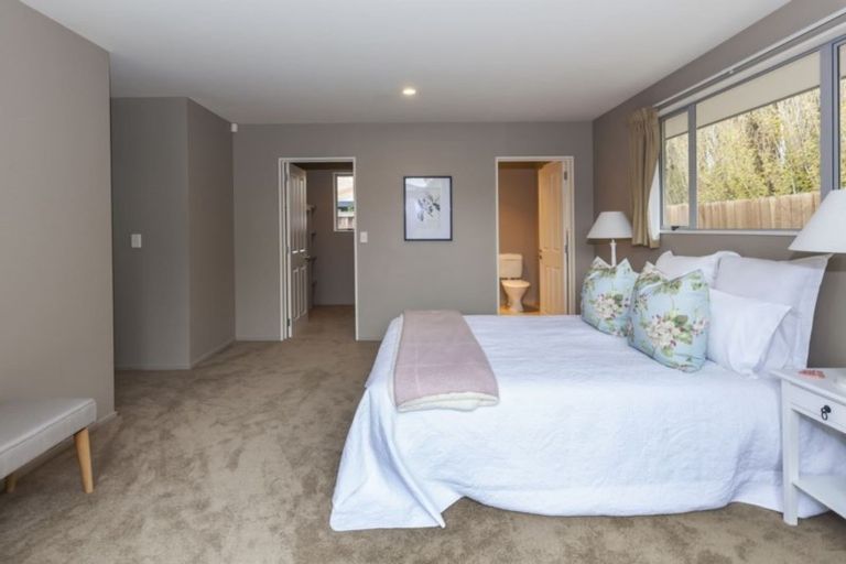 Photo of property in 5 Brookfield Drive, Northwood, Christchurch, 8051