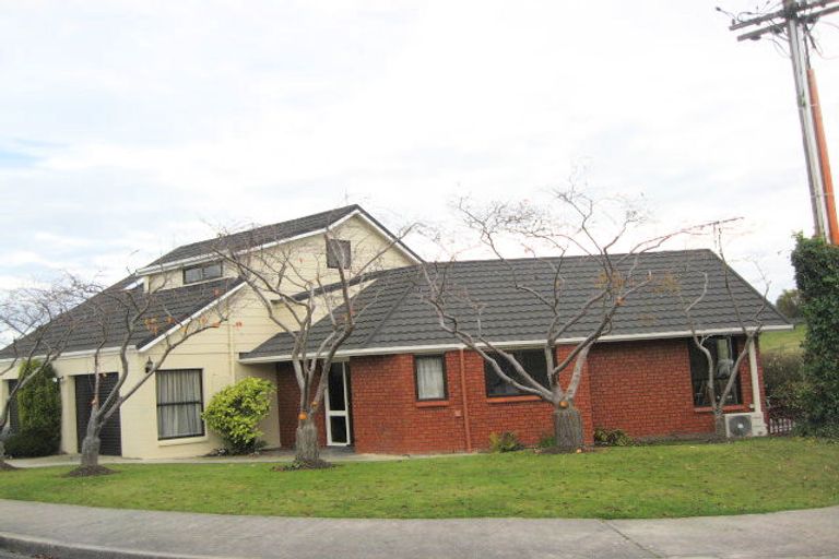 Photo of property in 15 Henley Drive, Balclutha, 9230