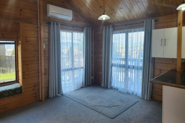 Photo of property in 6a Edward Street, Western Heights, Rotorua, 3015