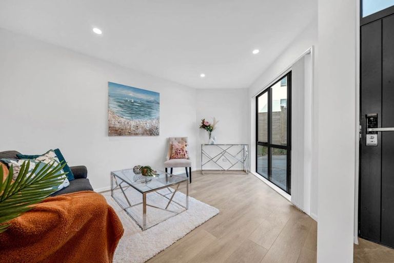 Photo of property in 9b Pah Road, Papatoetoe, Auckland, 2025