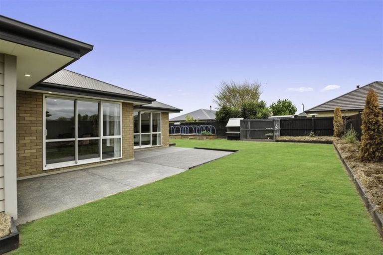 Photo of property in 14 Colebrook Drive, Rolleston, 7614