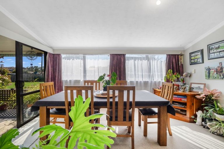 Photo of property in 49 Princes Street, Waikari, 7420