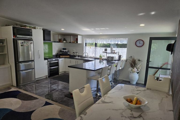 Photo of property in 28 Haswell Street, Eketahuna, 4900
