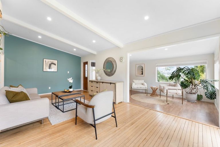 Photo of property in 9 Bowman Road, Forrest Hill, Auckland, 0620