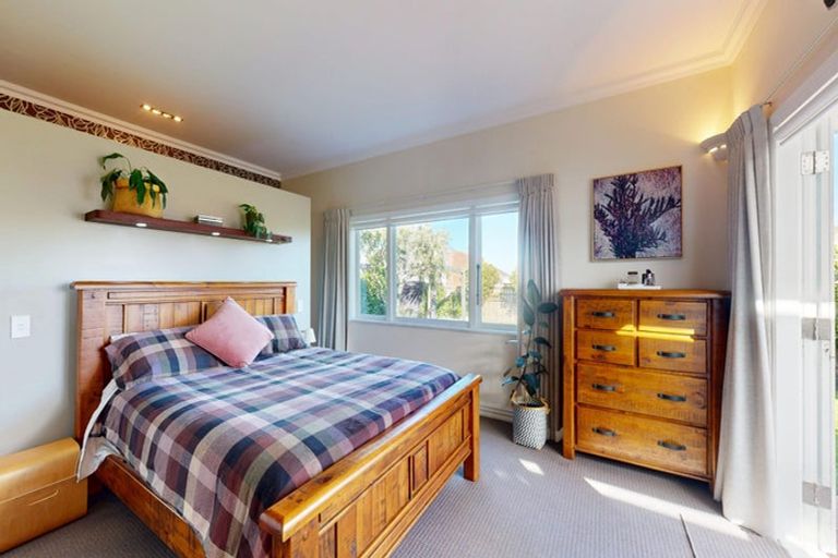 Photo of property in 205 Barnard Street, Wadestown, Wellington, 6012