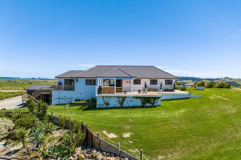 Photo of property in 63 Otara Road, Kaiwaka, 0573
