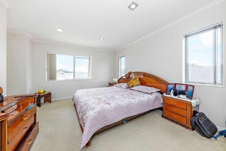 Photo of property in 4 Cahir Place, Flat Bush, Auckland, 2019