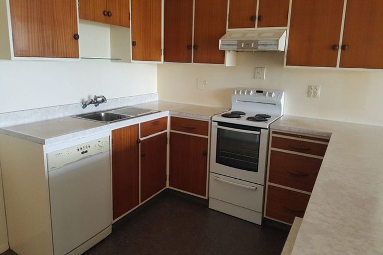 Photo of property in 1 Nikau Street, Eastbourne, Lower Hutt, 5013