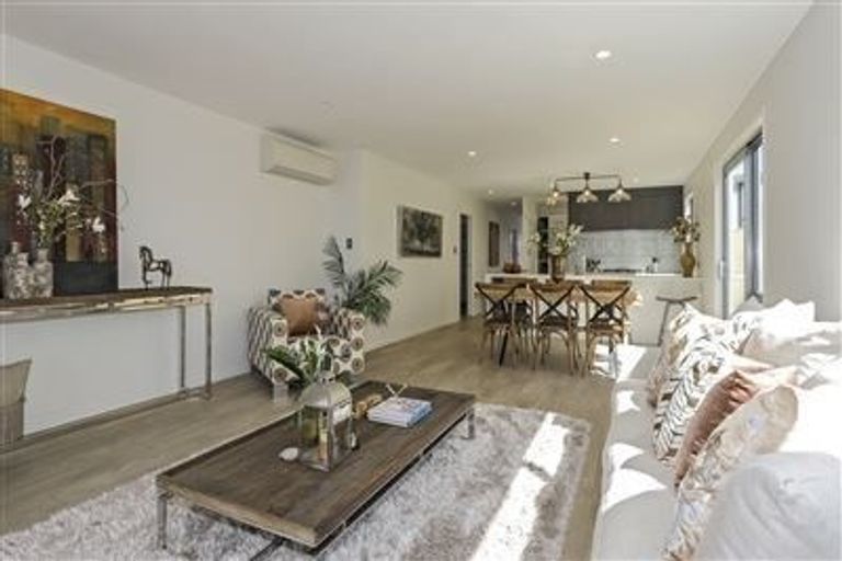 Photo of property in 10 Tuangi Way, Papamoa Beach, Papamoa, 3118