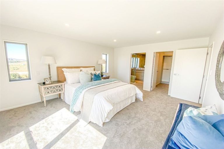 Photo of property in 155 Godfrey Drive, Orewa, 0931