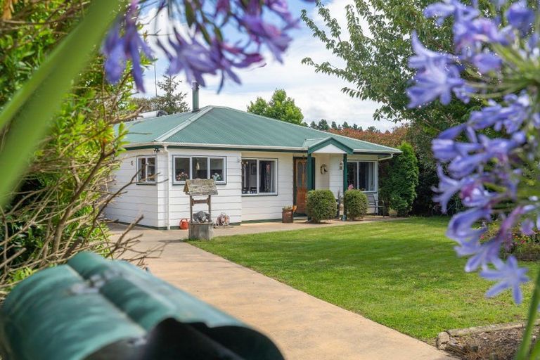 Photo of property in 55 Charles Street, Carterton, 5713