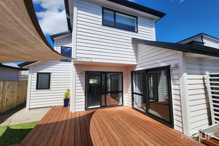 Photo of property in 12 Aviation Drive, Hobsonville, Auckland, 0616