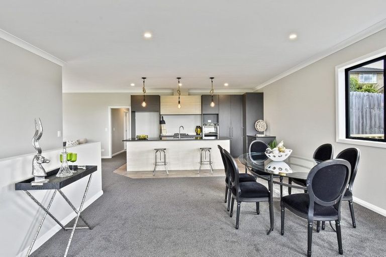 Photo of property in 135 Isabella Drive, Pukekohe, 2120