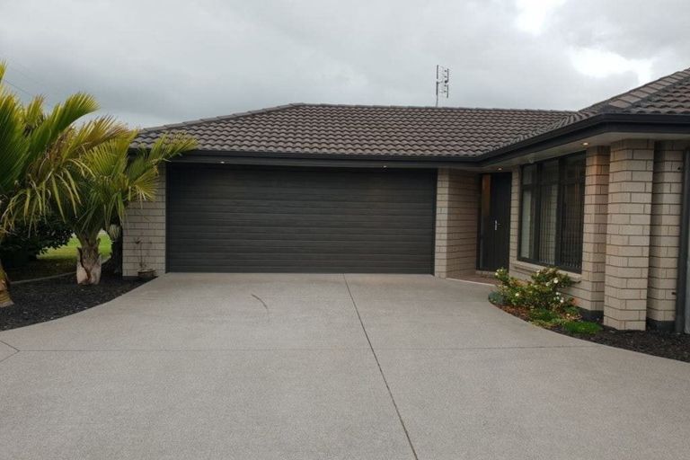 Photo of property in 200 Harbourside Drive, Karaka, Papakura, 2113