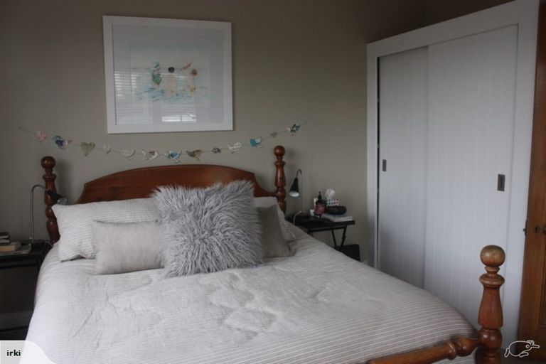 Photo of property in 48 Cutfield Road, New Plymouth, 4310