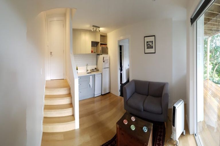 Photo of property in 56 Codrington Crescent, Mission Bay, Auckland, 1071