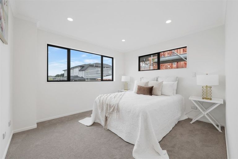 Photo of property in 12 Tiro Street, Flat Bush, Auckland, 2019