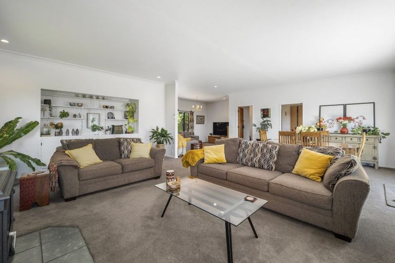 Photo of property in 17 Silich Street, Acacia Bay, Taupo, 3330