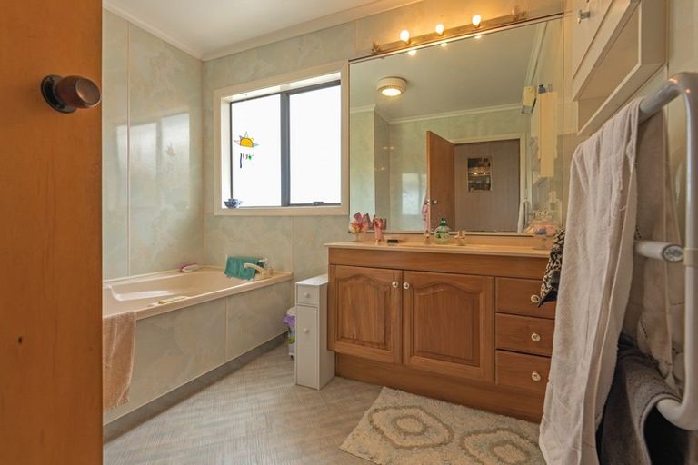 Photo of property in 604 State Highway 3, Bulls, 4894