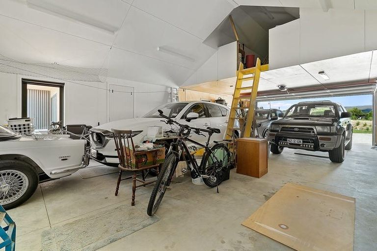 Photo of property in 1 Stout Terrace, Cromwell, 9310