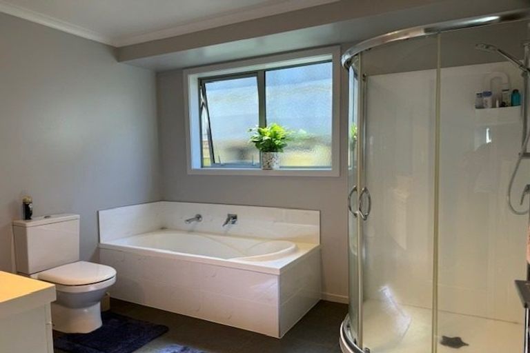 Photo of property in 163 Ballintoy Park Drive, Welcome Bay, Tauranga, 3175