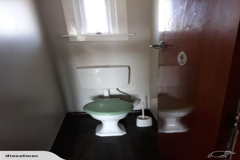 Photo of property in 43 Veitches Road, Casebrook, Christchurch, 8051