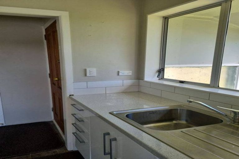 Photo of property in 16 Tyrone Grove, Wainuiomata, Lower Hutt, 5014