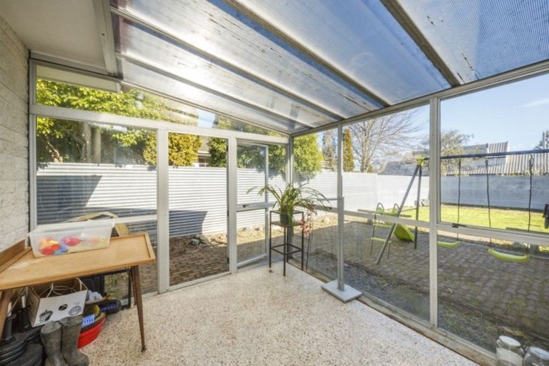 Photo of property in 33 Mcgregor Street, Milson, Palmerston North, 4414