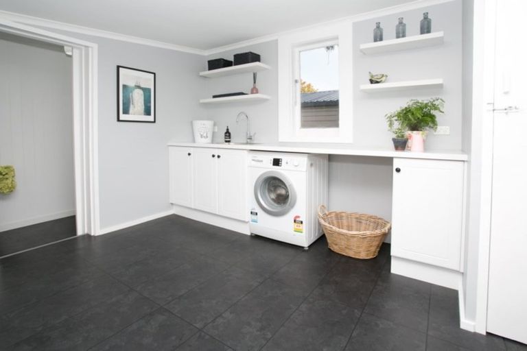 Photo of property in 139 Newcastle Street, Windsor, Invercargill, 9810