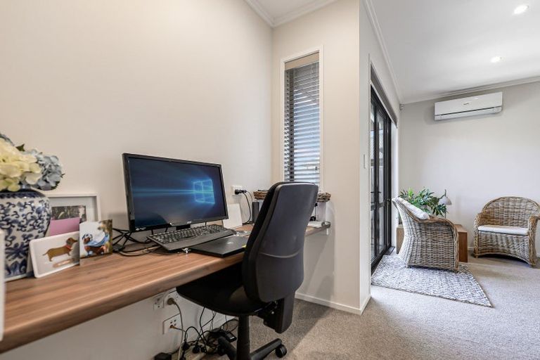 Photo of property in 6 Easby Way, Flagstaff, Hamilton, 3210