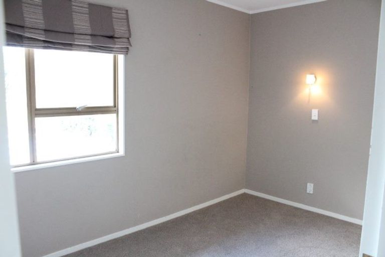 Photo of property in 8 Butley Drive, Farm Cove, Auckland, 2012