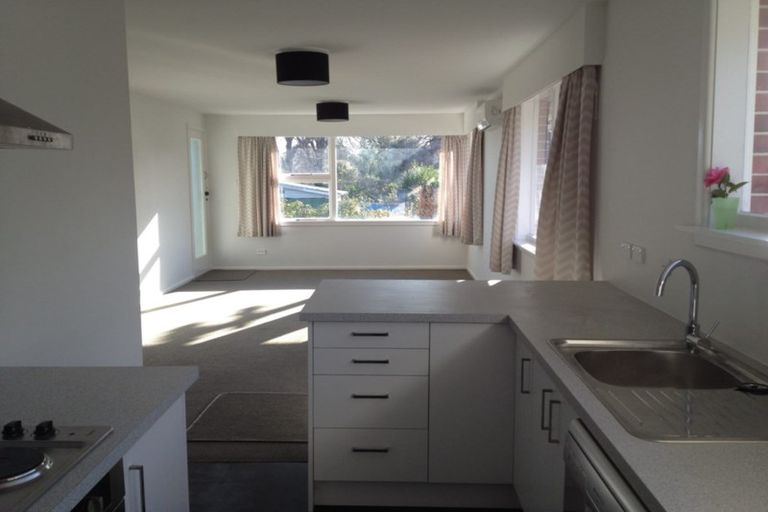 Photo of property in 2/32 Brittan Street, Linwood, Christchurch, 8011