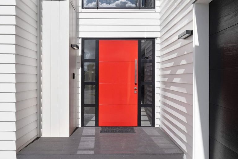 Photo of property in 26 Papa Orchard Drive, Kumeu, 0810